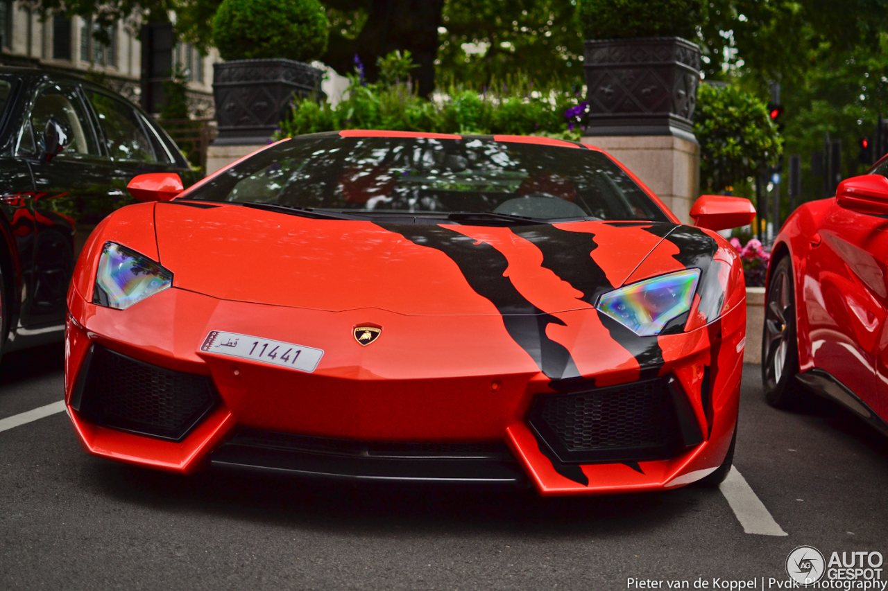 Lamborghini Aventador LP700-4