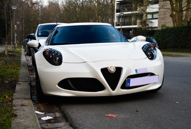 Alfa Romeo 4C Coupé