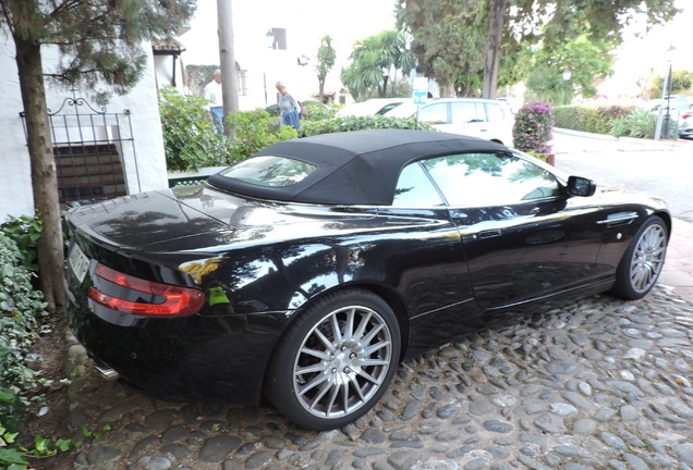 Aston Martin DB9 Volante