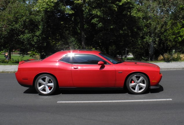 Dodge Challenger SRT-8 392