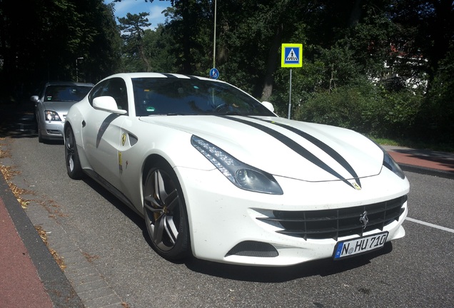 Ferrari FF