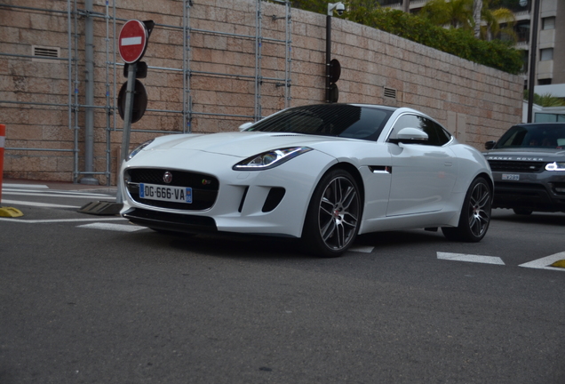 Jaguar F-TYPE S Coupé