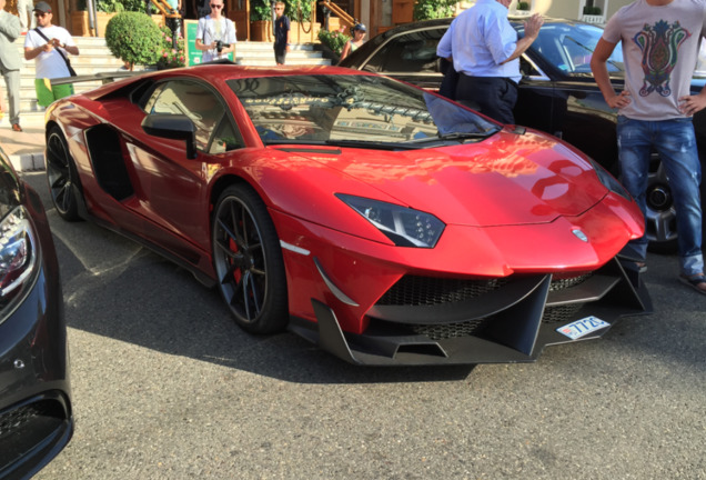 Lamborghini Aventador LP700-4 DMC Edizione GT Limited