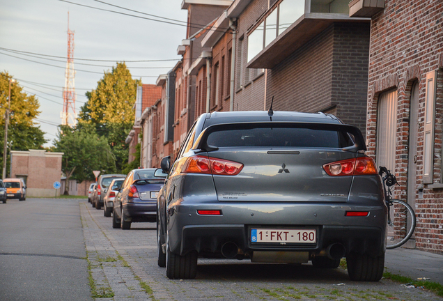 Mitsubishi Lancer Evolution X