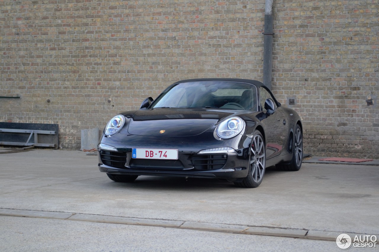 Porsche 991 Carrera 4S Cabriolet MkI