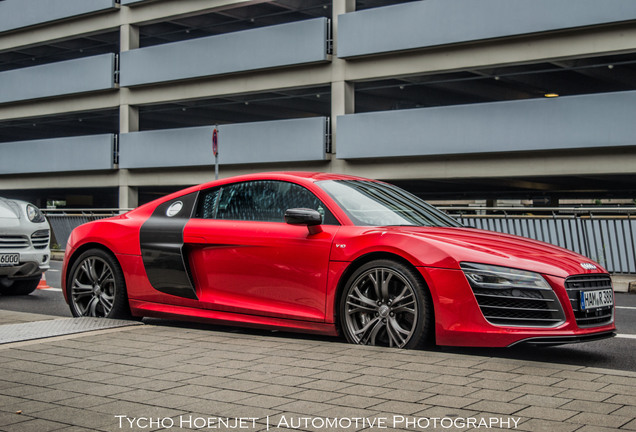 Audi R8 V10 Plus 2013