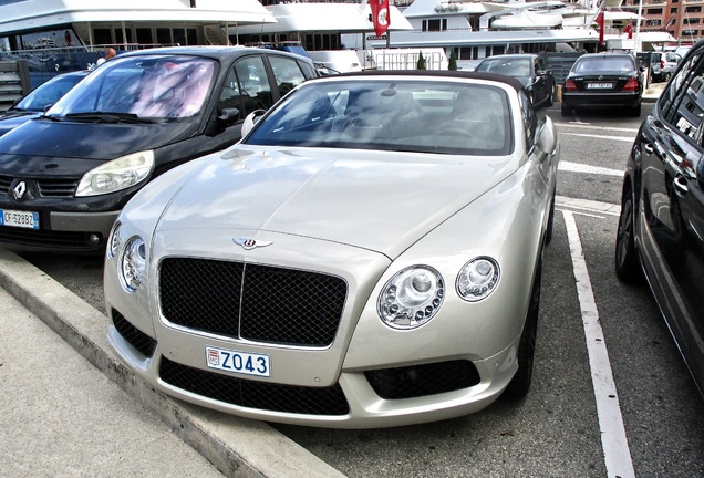 Bentley Continental GTC V8