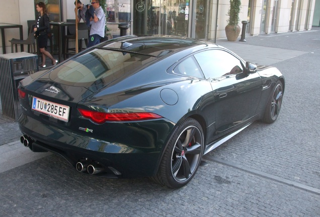 Jaguar F-TYPE R AWD Coupé