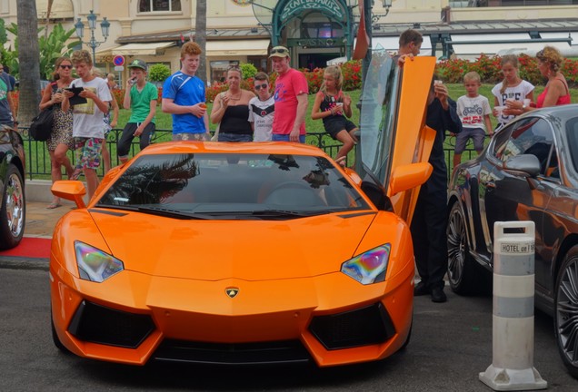 Lamborghini Aventador LP700-4