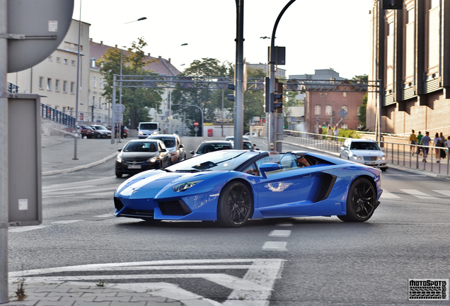 Lamborghini Aventador LP700-4 Roadster