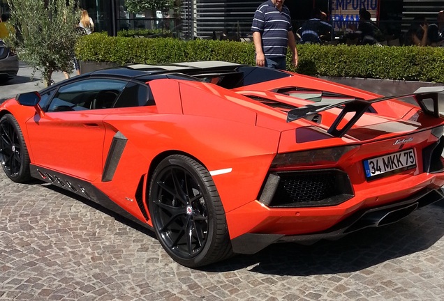 Lamborghini Aventador LP760-4 Roadster Novitec Torado