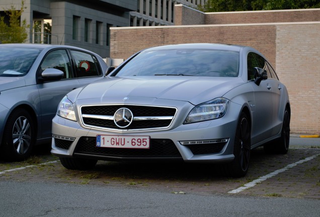 Mercedes-Benz CLS 63 AMG X218 Shooting Brake