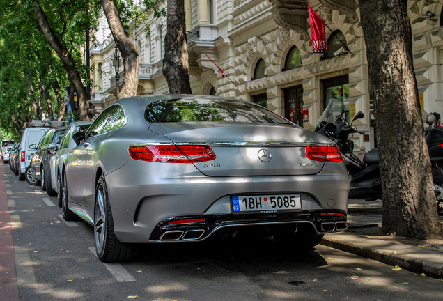 Mercedes-Benz S 63 AMG Coupé C217