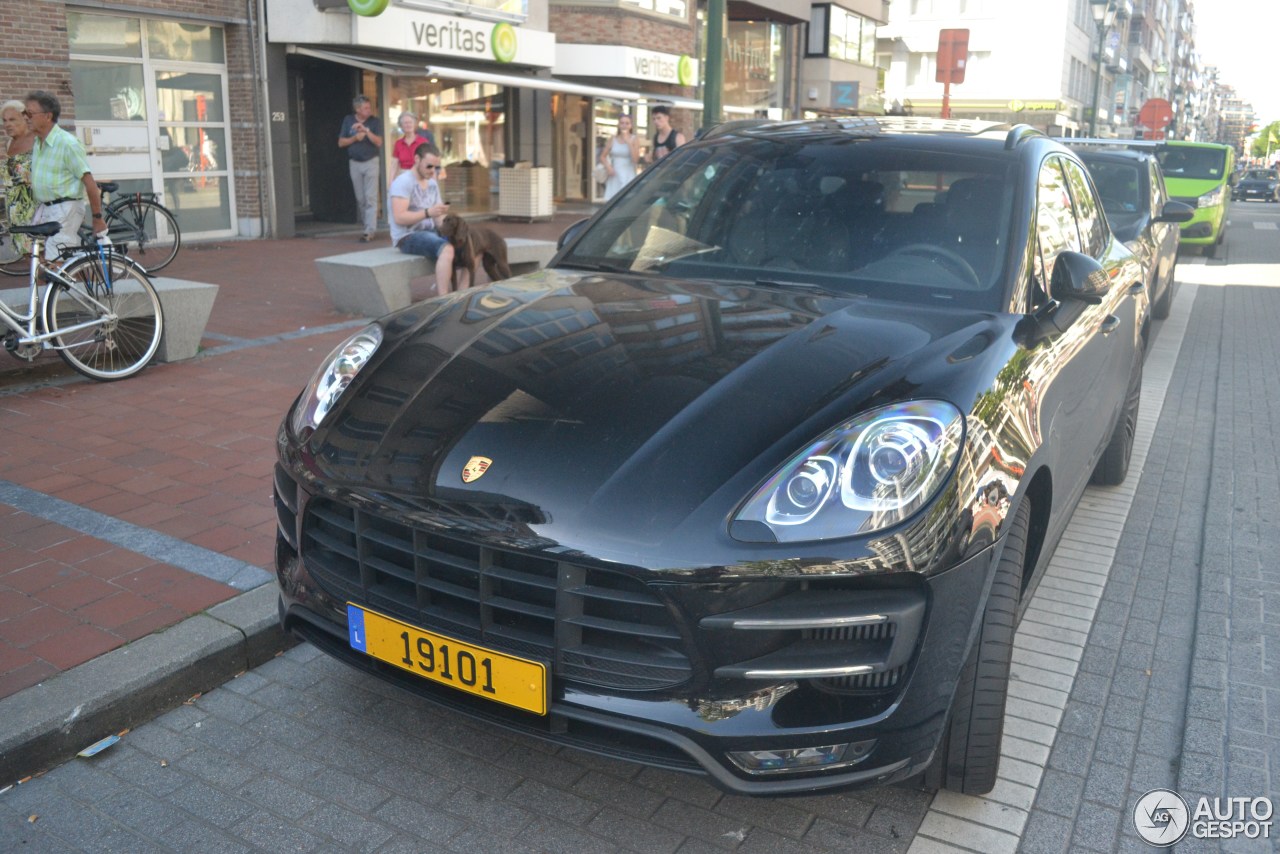 Porsche 95B Macan Turbo