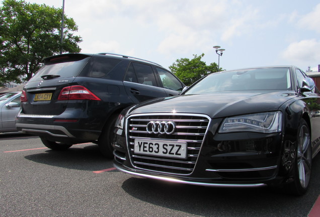 Audi S8 D4