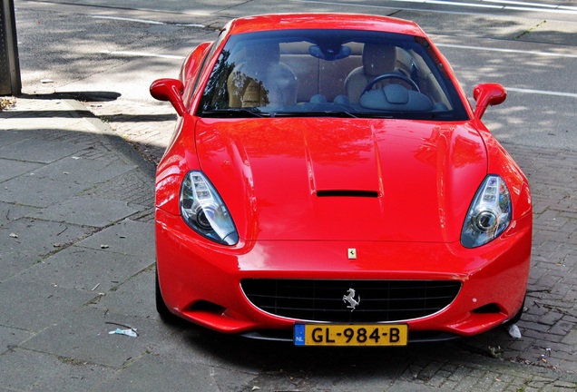 Ferrari California