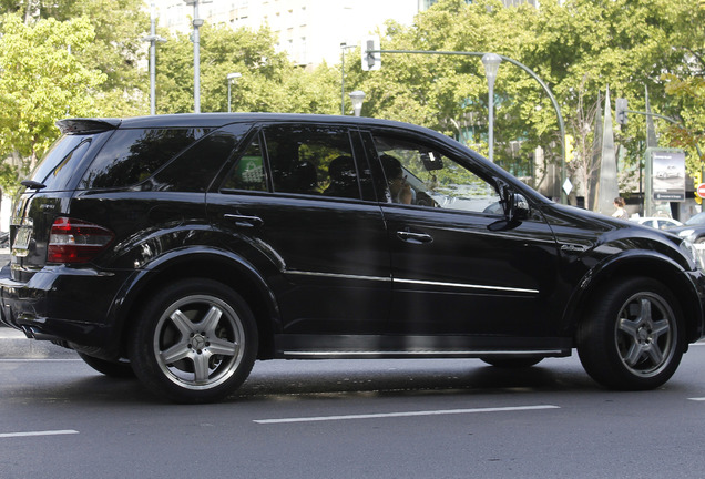 Mercedes-Benz ML 63 AMG W164