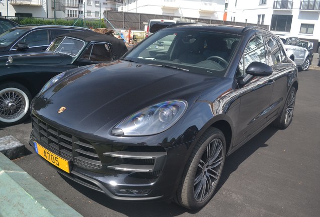 Porsche 95B Macan Turbo