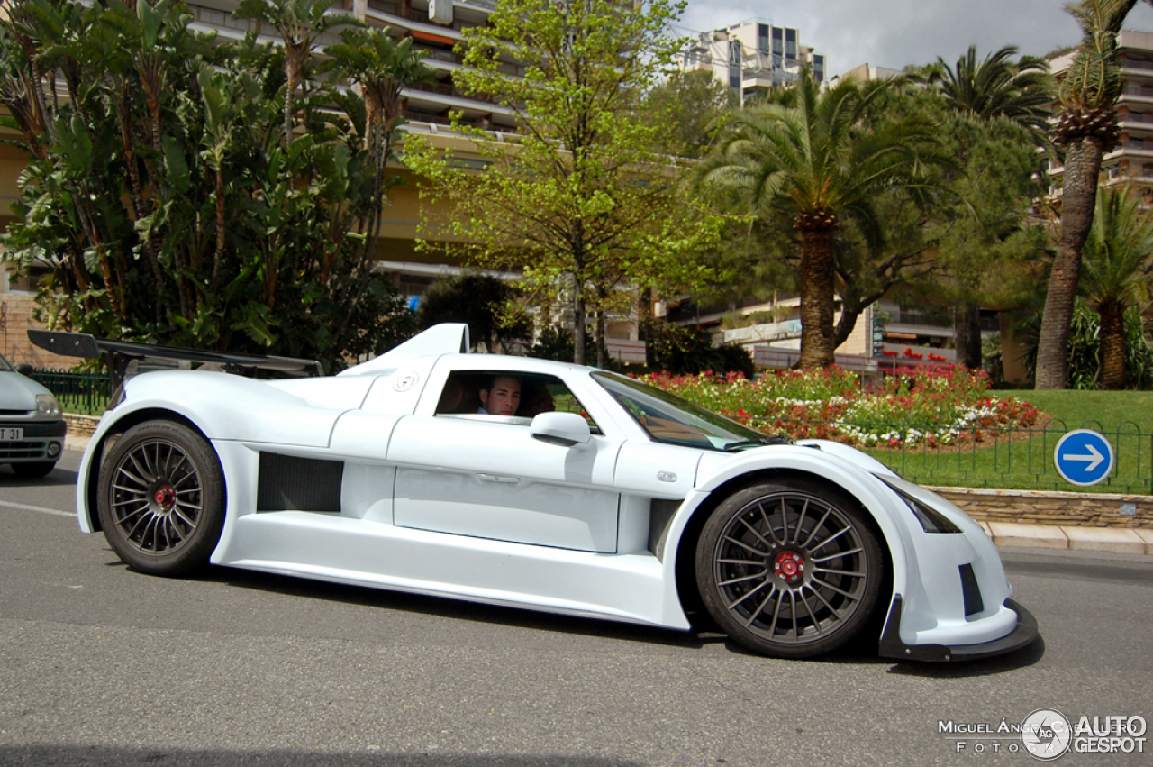 Gumpert Apollo