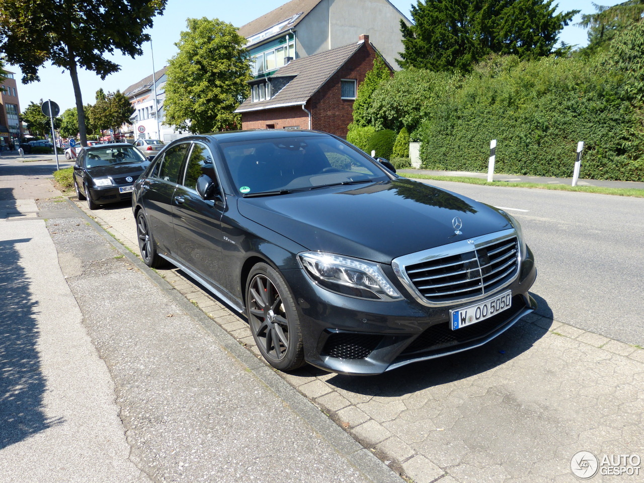 Mercedes-Benz S 63 AMG V222