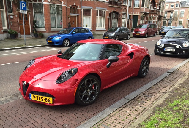 Alfa Romeo 4C Launch Edition