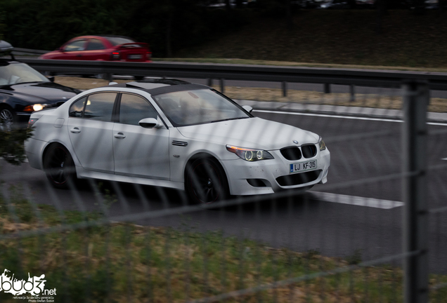 BMW M5 E60 2005