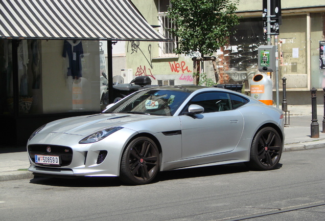 Jaguar F-TYPE S Coupé