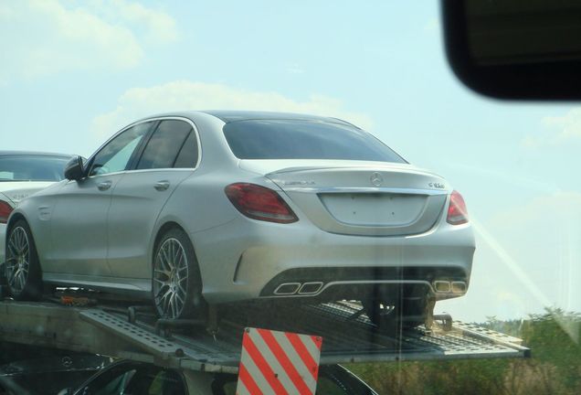 Mercedes-AMG C 63 S W205