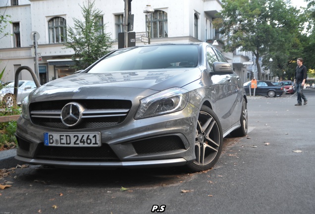 Mercedes-Benz A 45 AMG