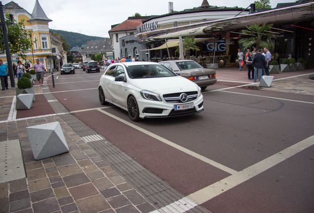 Mercedes-Benz A 45 AMG