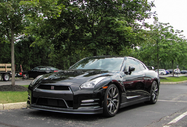 Nissan GT-R 2013