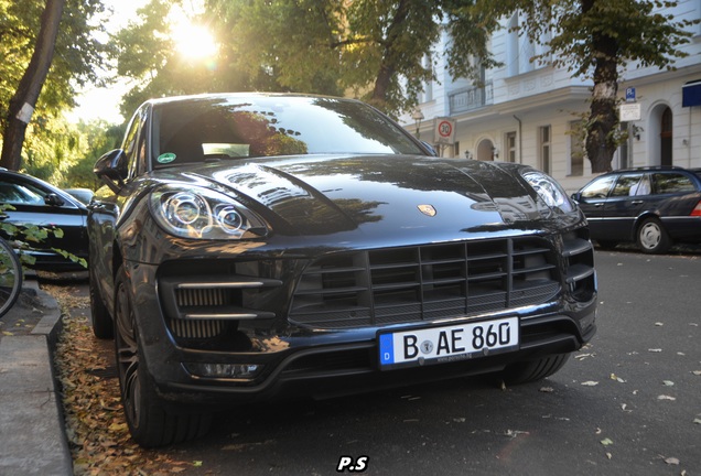 Porsche 95B Macan Turbo