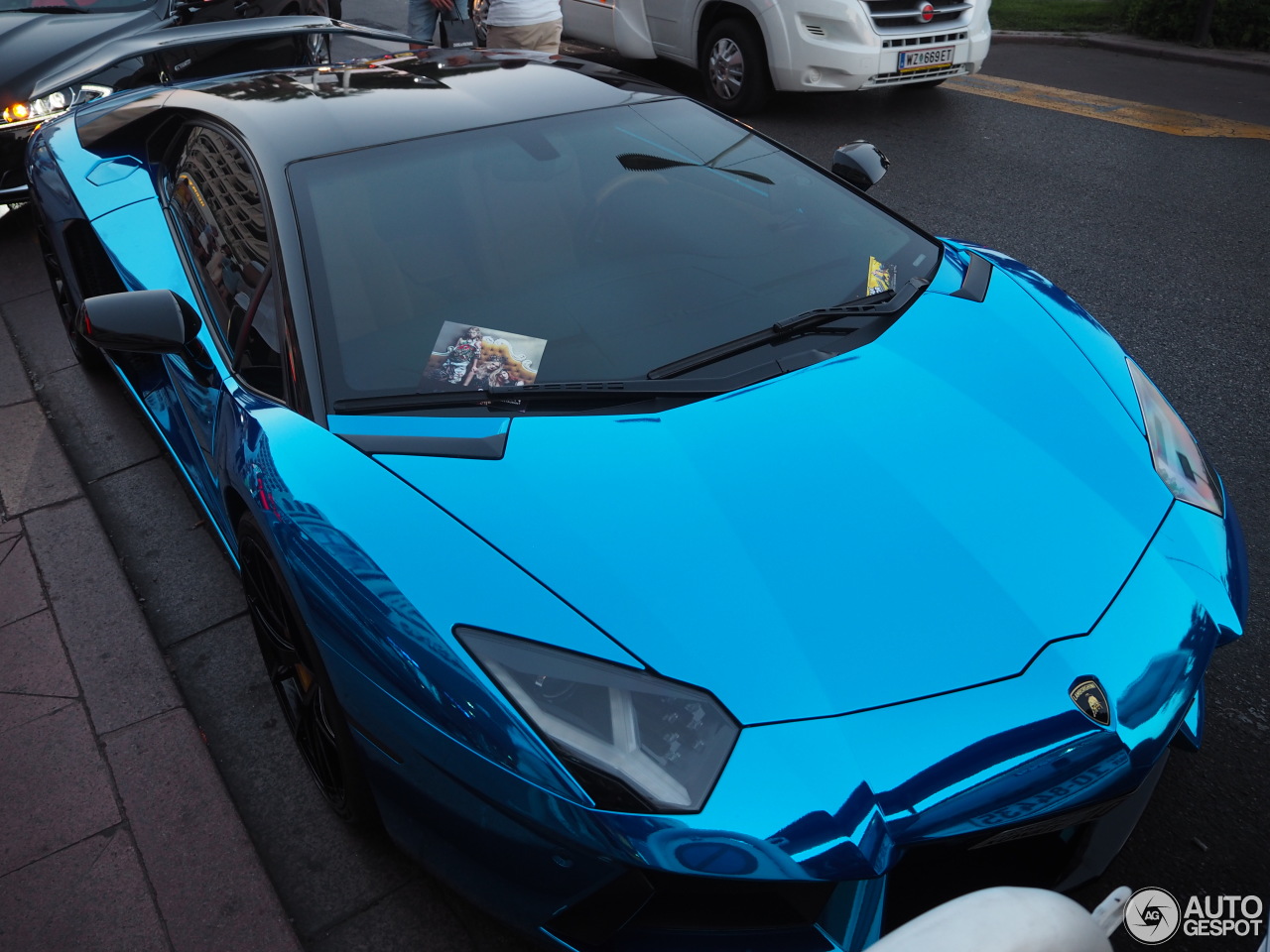 Lamborghini Aventador LP700-4