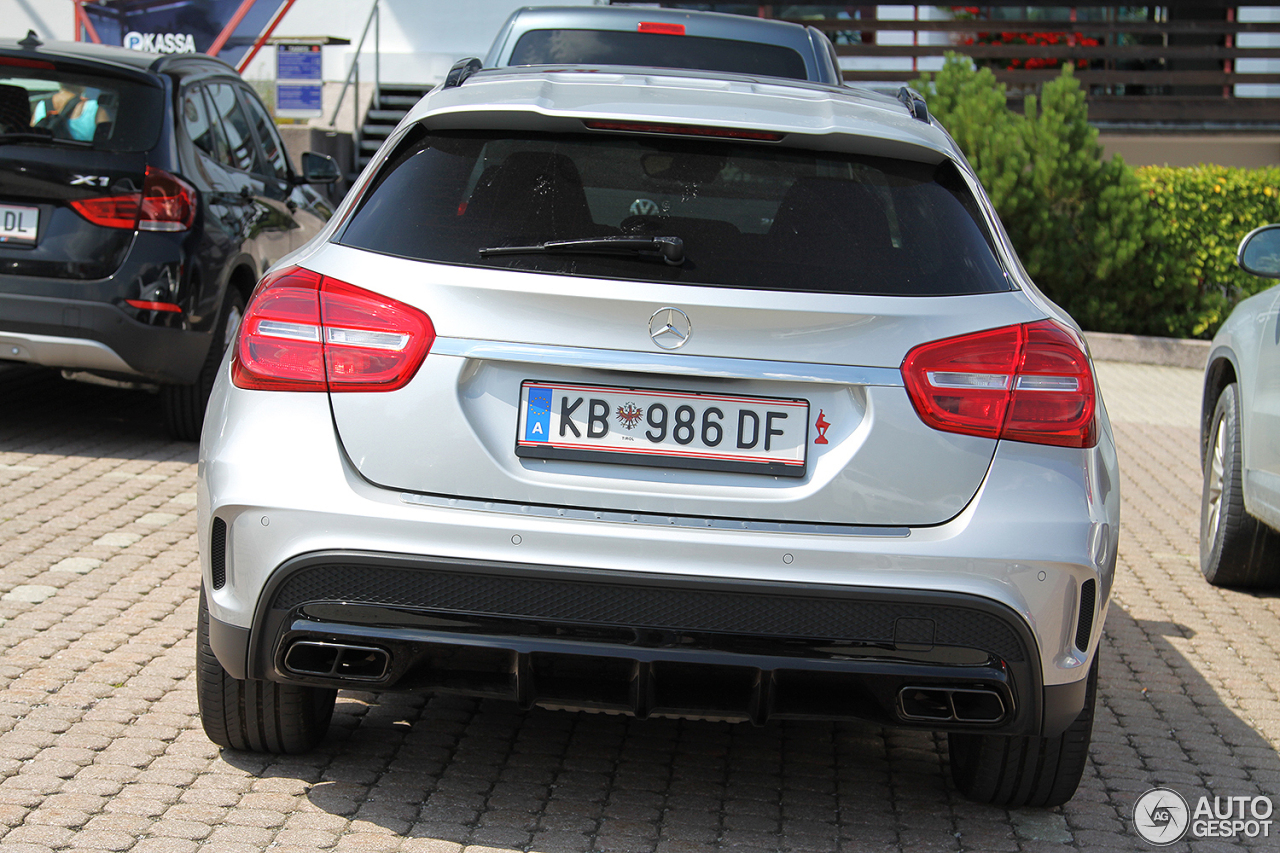 Mercedes-Benz GLA 45 AMG X156