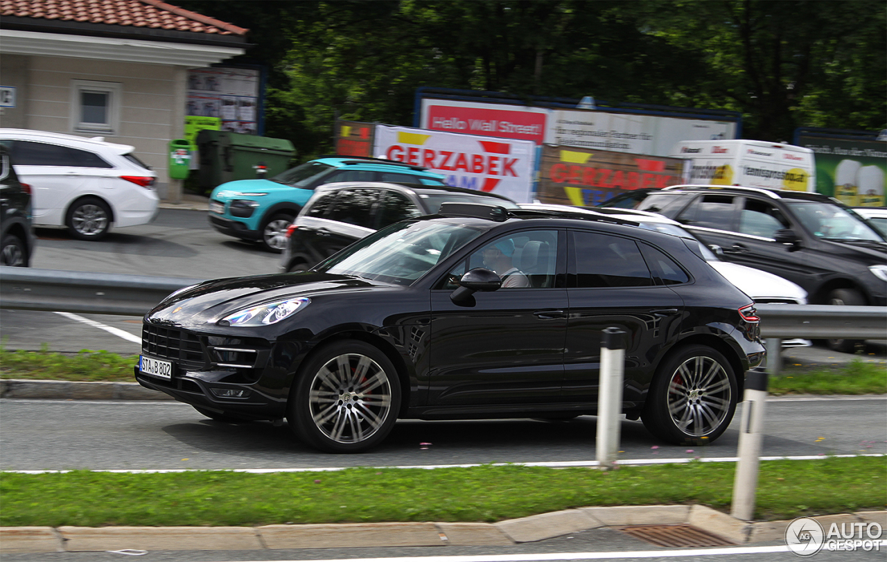 Porsche 95B Macan Turbo