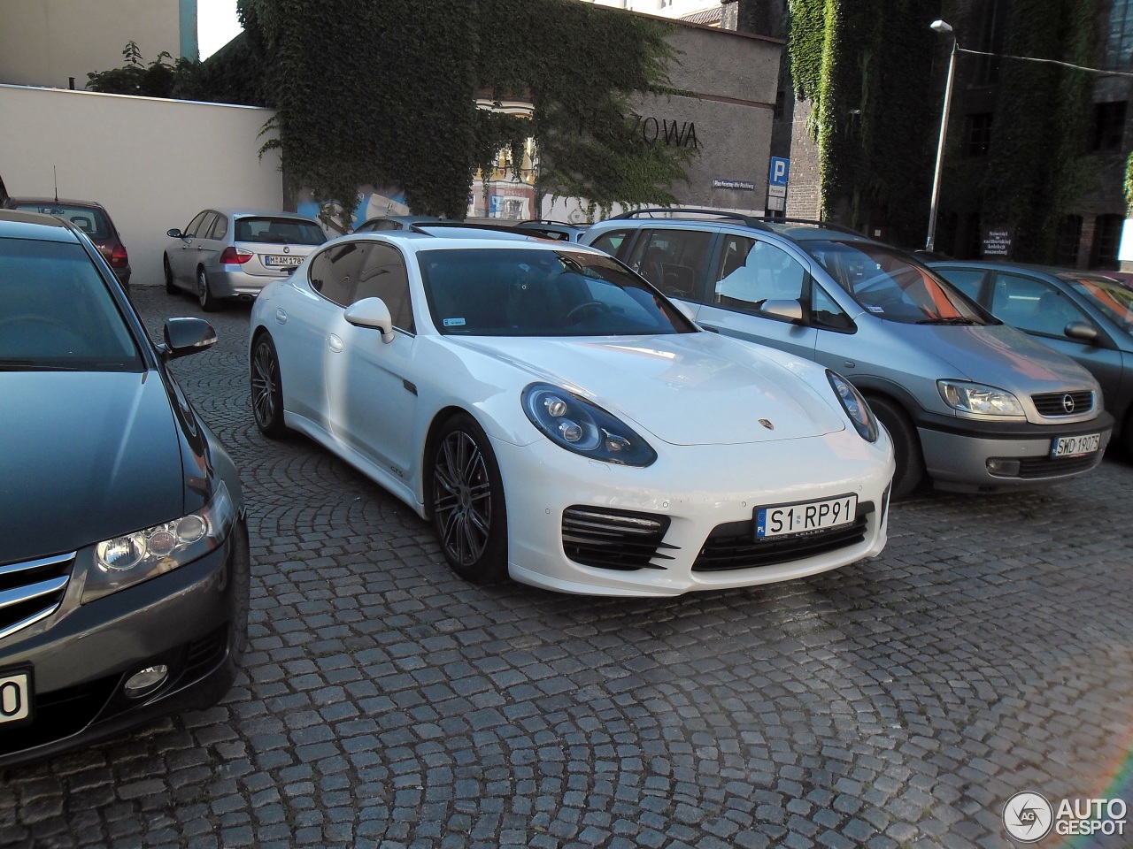 Porsche 970 Panamera GTS MkII