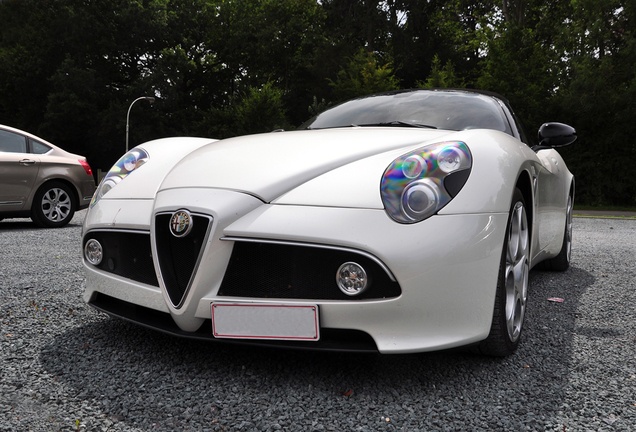 Alfa Romeo 8C Spider