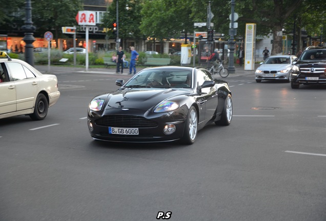 Aston Martin Vanquish S