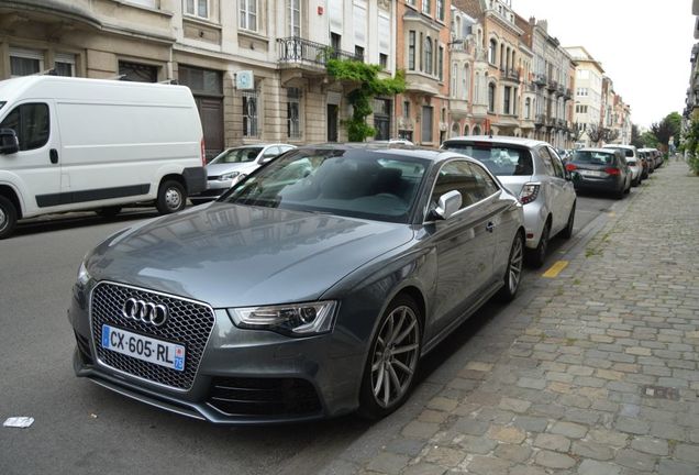 Audi RS5 B8 2012