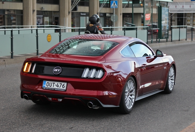 Ford Mustang GT 2015