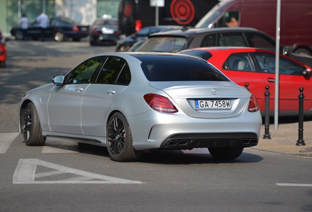 Mercedes-AMG C 63 S W205