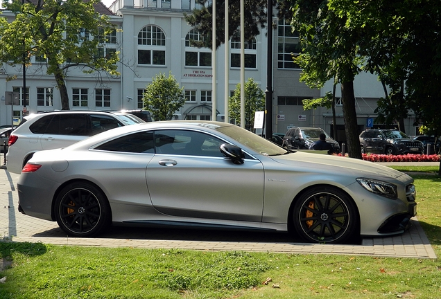 Mercedes-Benz S 63 AMG Coupé C217