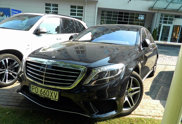 Mercedes-Benz S 63 AMG V222