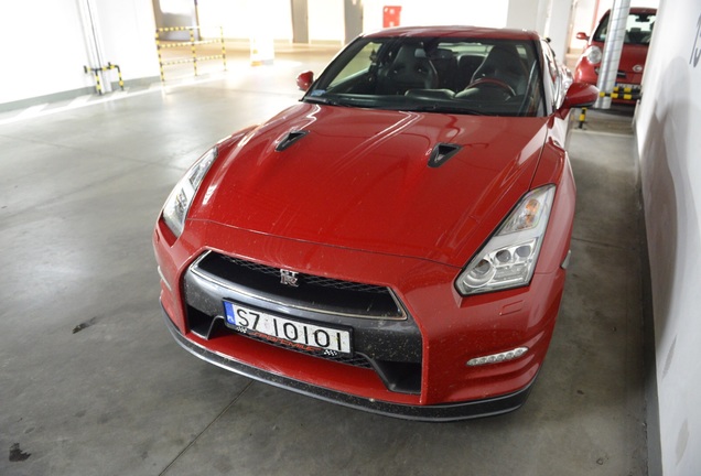 Nissan GT-R 2014