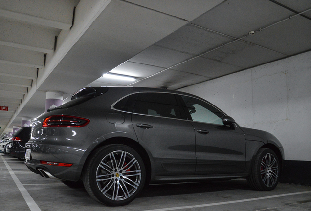 Porsche 95B Macan Turbo