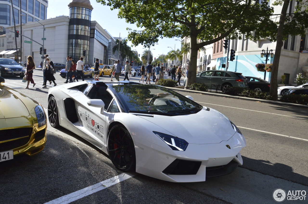 Lamborghini Aventador LP700-4 Roadster