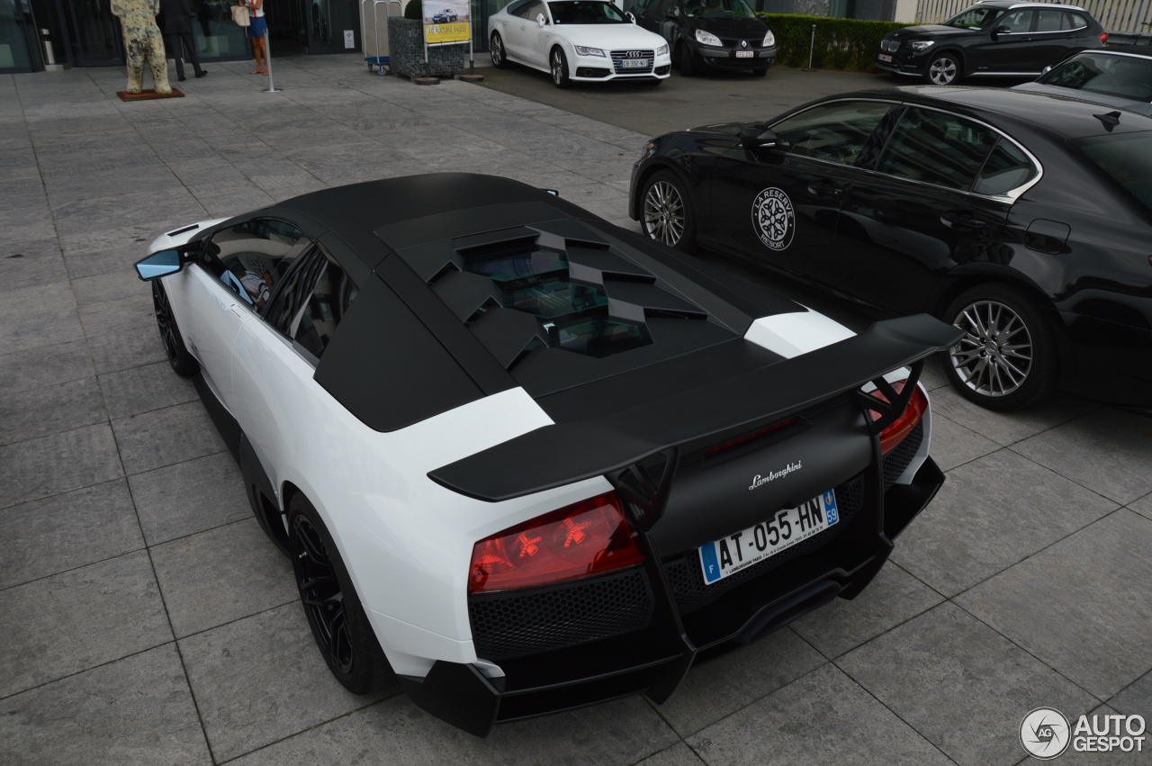 Lamborghini Murciélago LP670-4 SuperVeloce