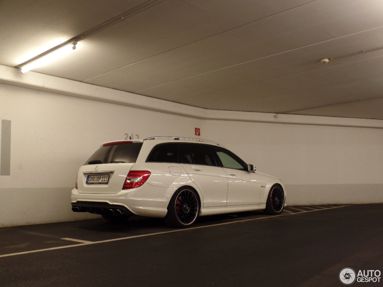 Mercedes-Benz C 63 AMG Estate 2012