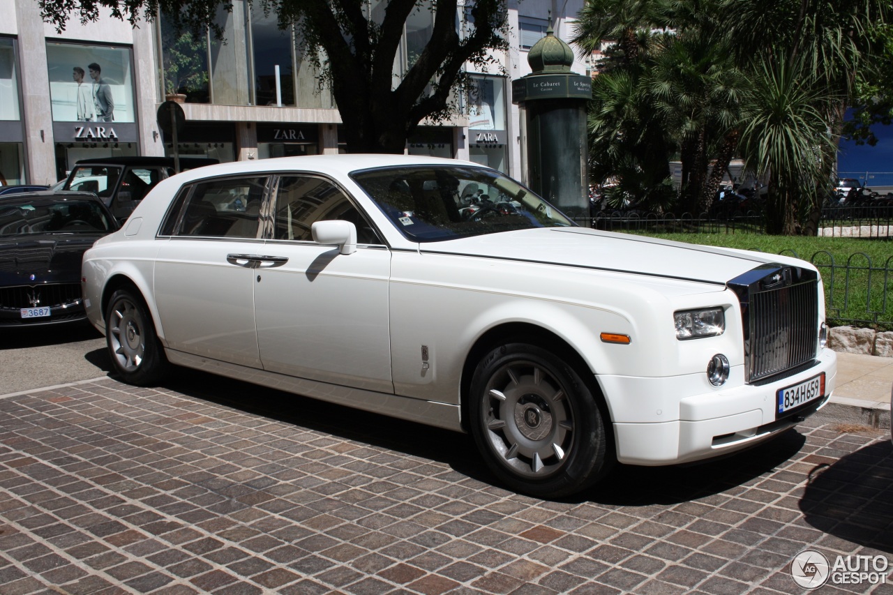 Rolls-Royce Phantom EWB