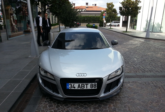 Audi ABT R8